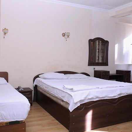 Hotel Hayat Batumi Exterior photo